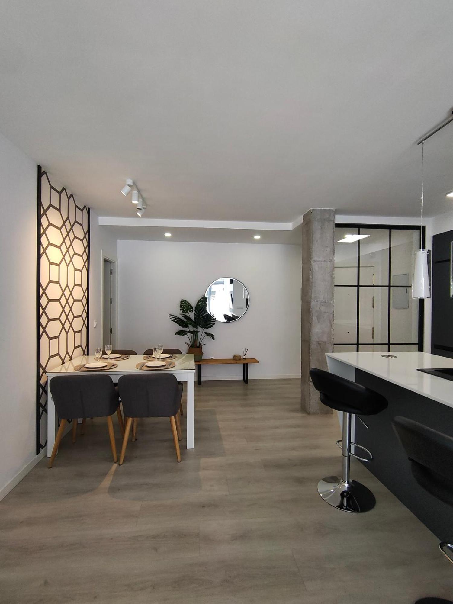 Casa Mallen, Con Amplia Terraza, En El Barrio De Nervion Sevilla Dış mekan fotoğraf